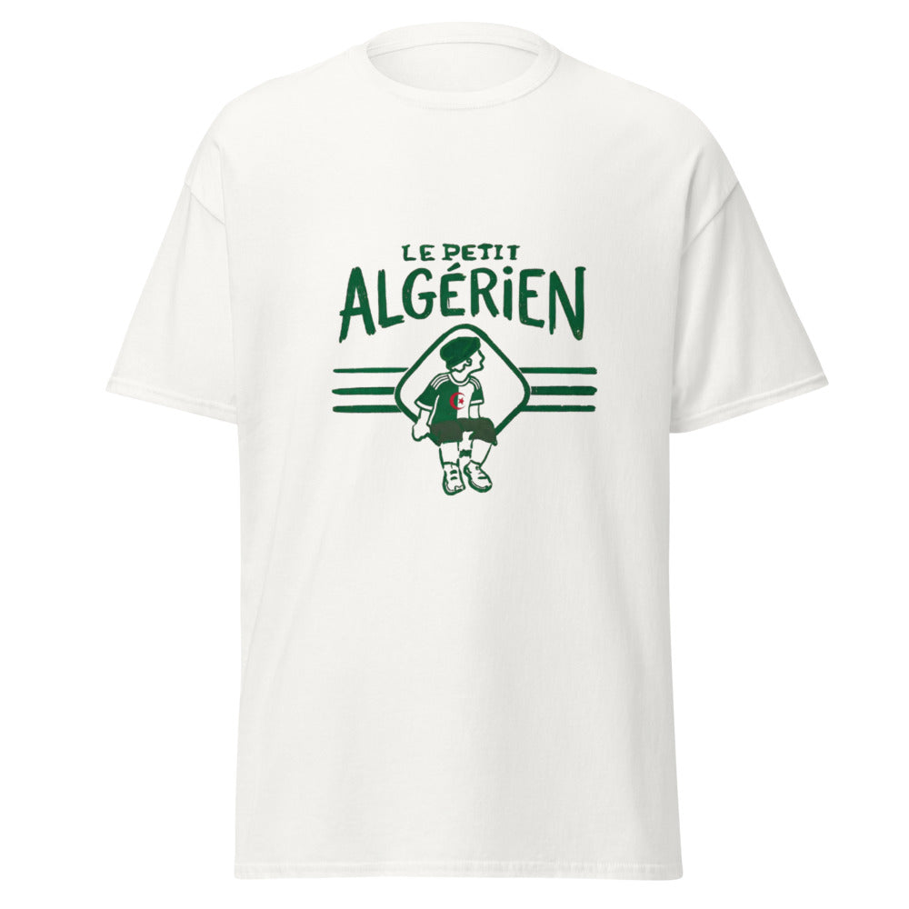 Le t-shirt Le Petit Algérien porté, vu de face
