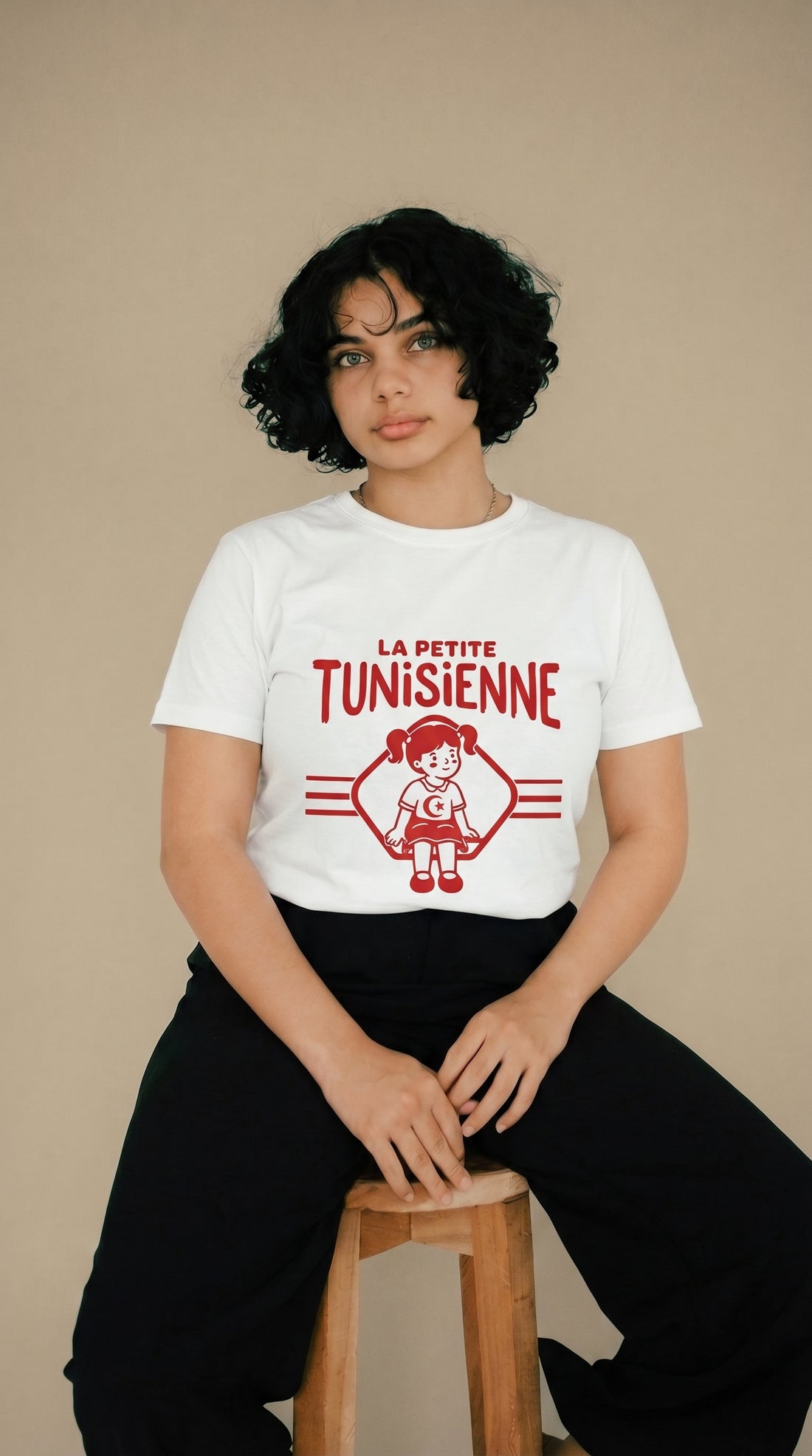 T-shirt adulte La Petite Tunisienne — visuel produit 2 — Bled Eleven